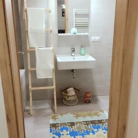 Апартаменти Apartament Coresi-brasov *